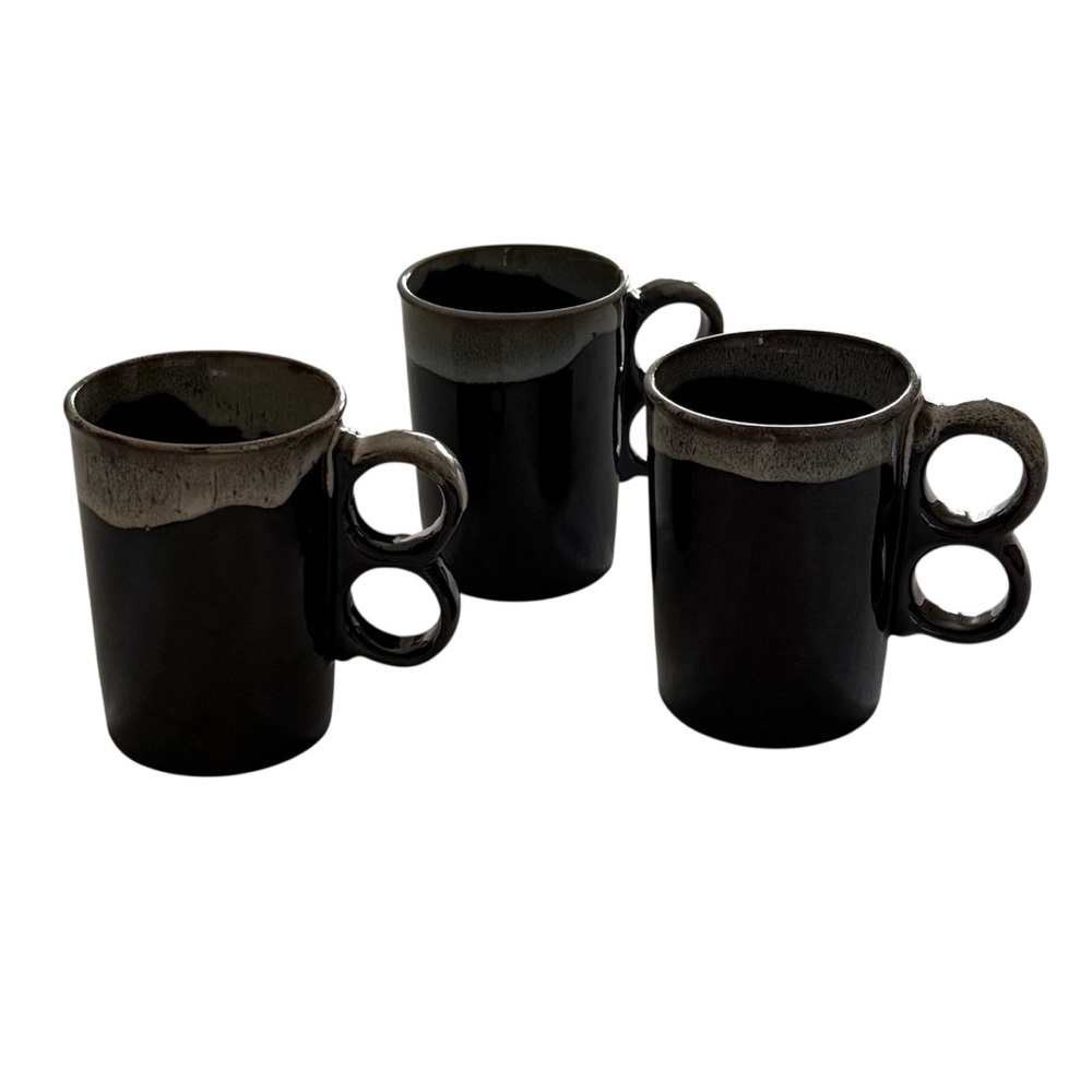 Set of 3 Vintage MCM Brown Drip Design Two Finger Hole Handle Pottery Mugs Japan - Picture 4 of 7